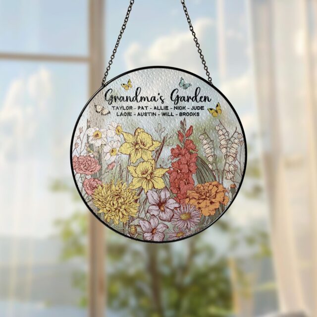 Personalized Birth Flowers Stained Glass Suncatcher – Grandma’s Garden Gift for Mother’s Day